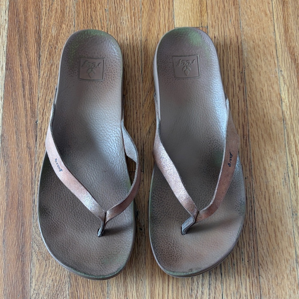 Reef Brown Copper Leather Flip-Flops